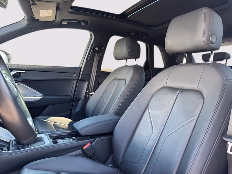 2022 Audi Q3 Komfort