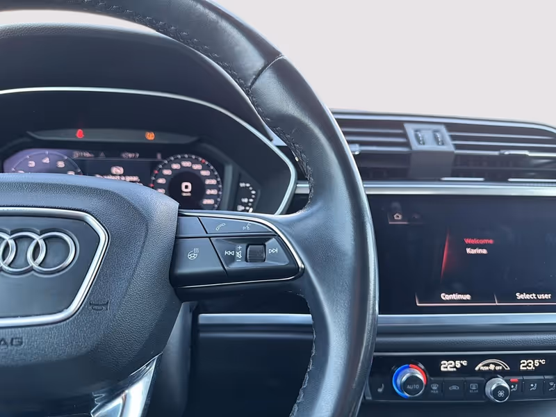 2022 Audi Q3 Komfort