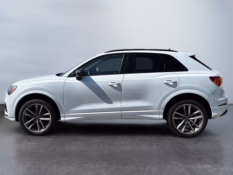 2022 Audi Q3 Komfort
