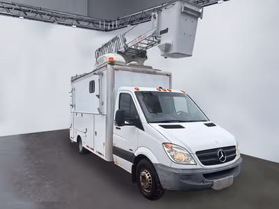 2012 Mercedes-Benz Sprinter Chassis-Cabs 2WD Reg Cab 170" WB