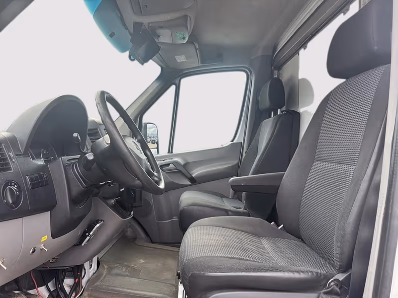 2012 Mercedes-Benz Sprinter Chassis-Cabs 2WD Reg Cab 170" WB