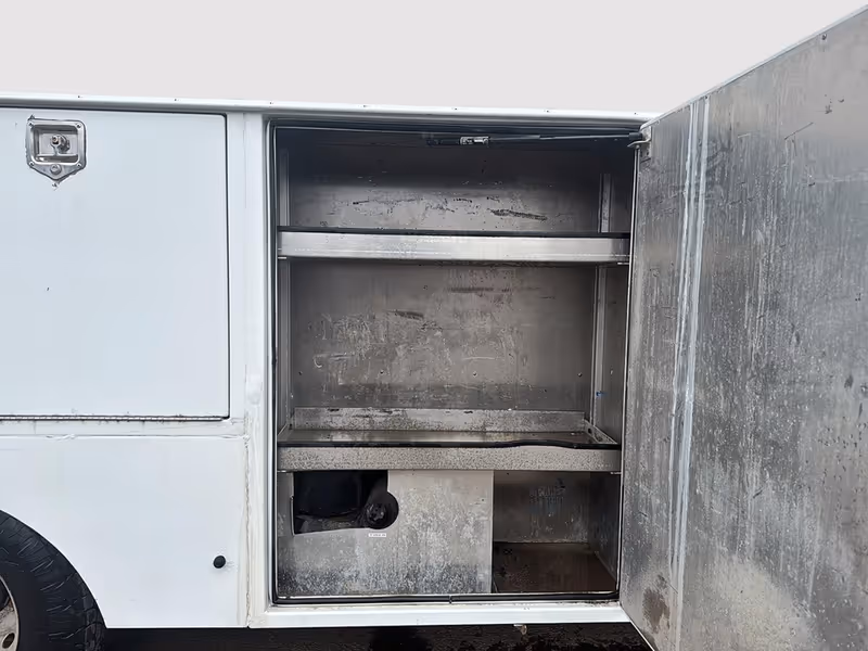 2012 Mercedes-Benz Sprinter Chassis-Cabs 2WD Reg Cab 170" WB