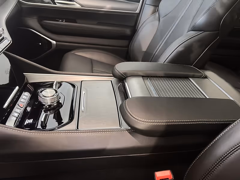 2026 Jeep Grand Wagoneer Limited Reserve