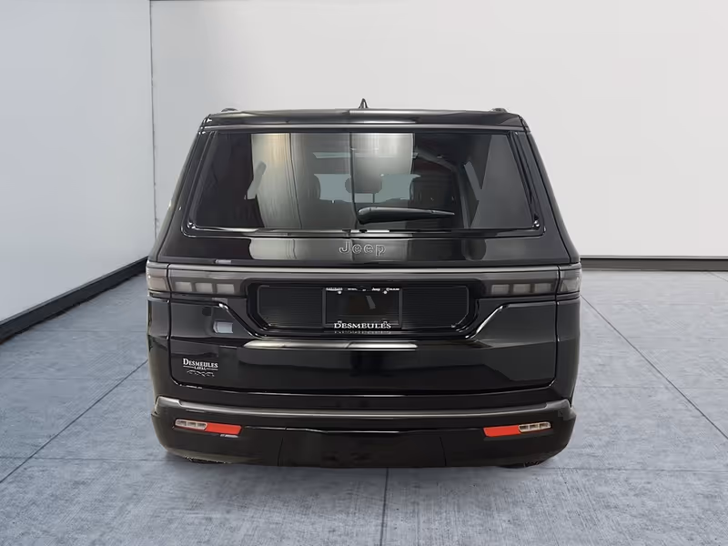 2026 Jeep Grand Wagoneer Limited Reserve