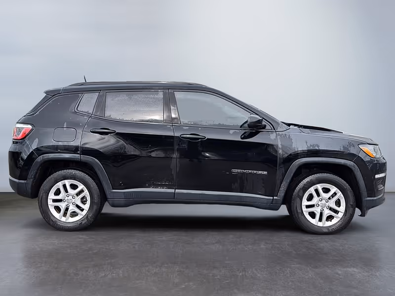 2017 Jeep Compass Sport