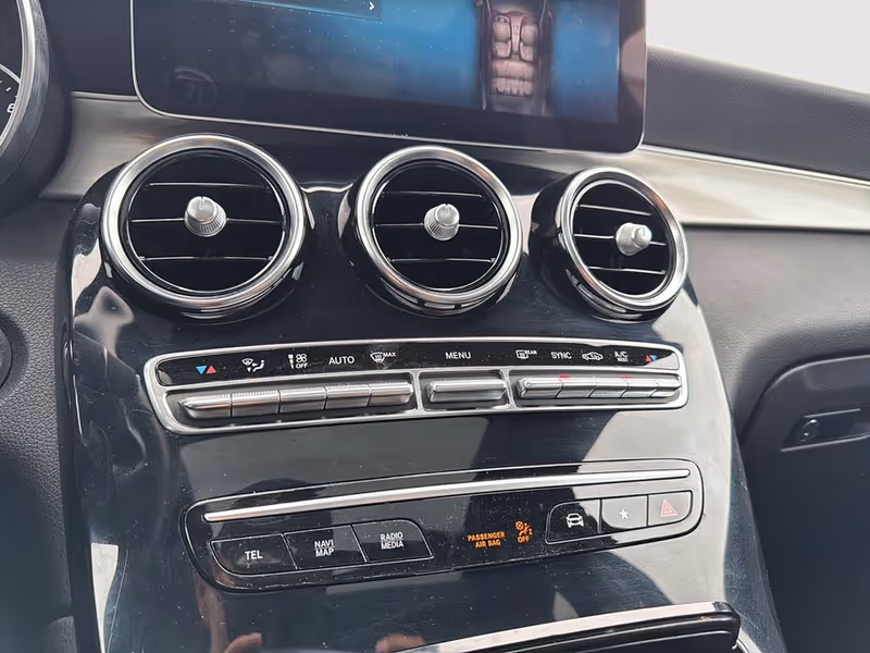 2022 Mercedes-Benz GLC GLC 300