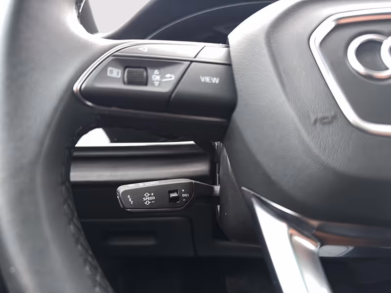 2023 Audi Q8 Technik