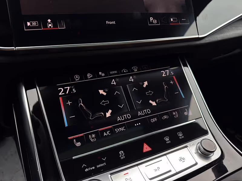 2023 Audi Q8 Technik