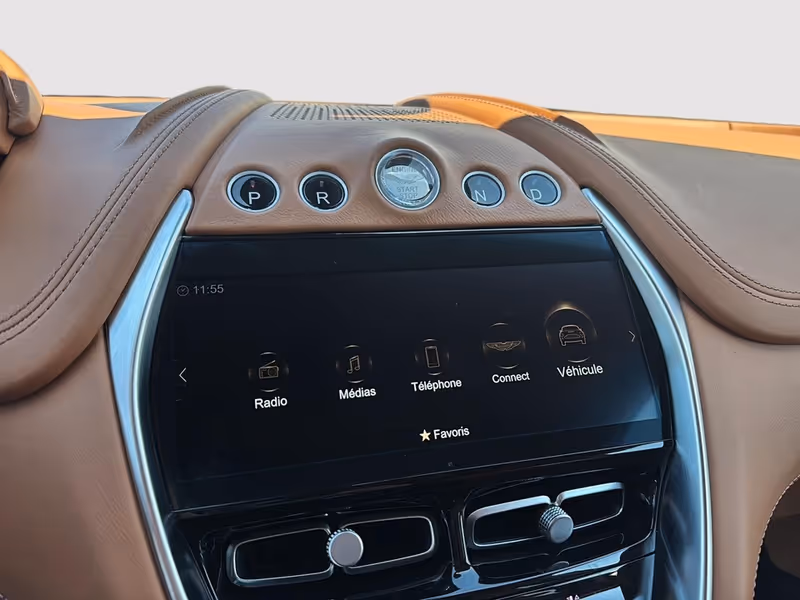 2021 Aston Martin DBX AWD