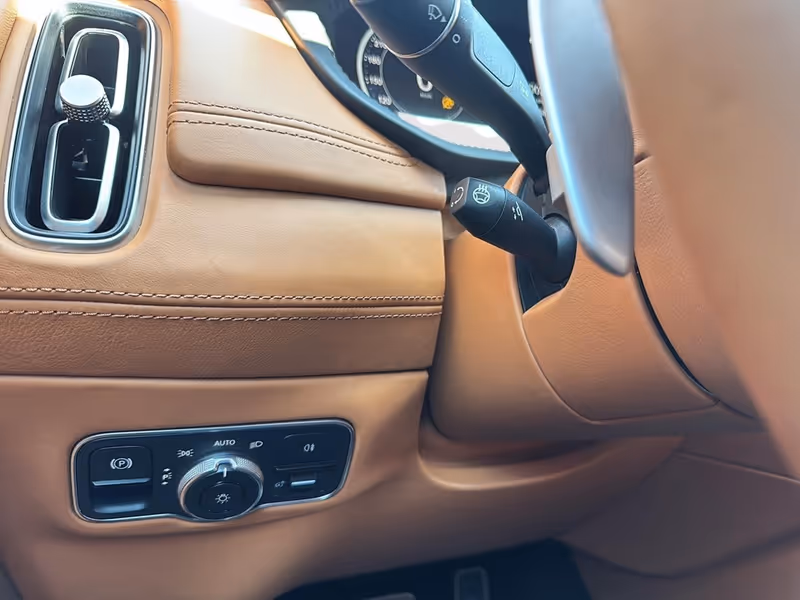 2021 Aston Martin DBX AWD