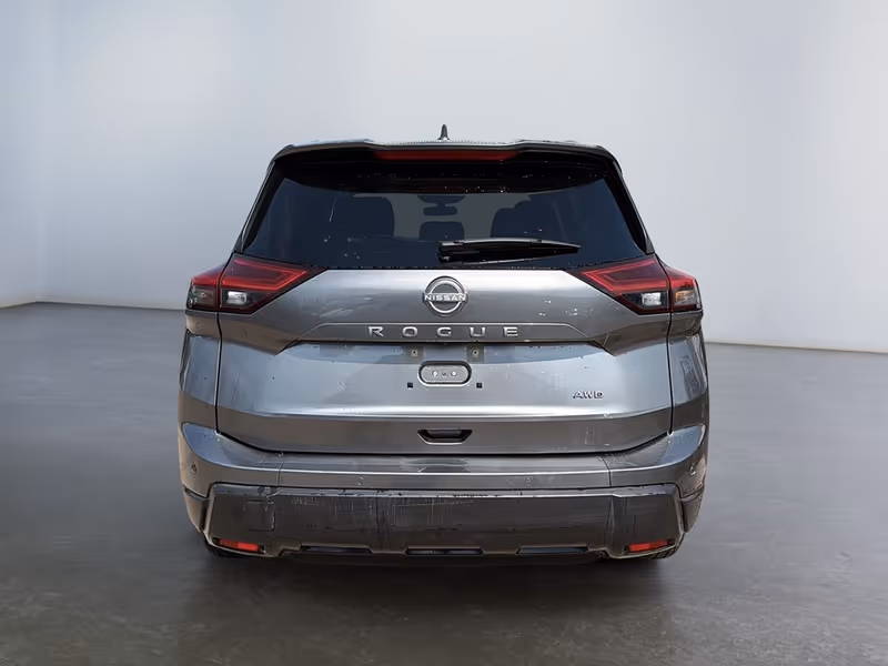 2025 Nissan Rogue SV Moonroof