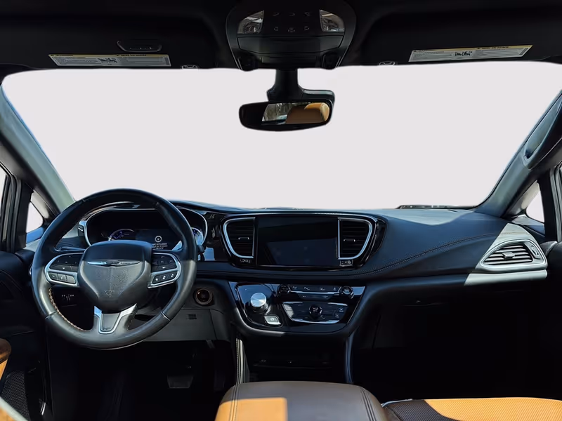 2023 Chrysler Pacifica Hybrid Pinnacle