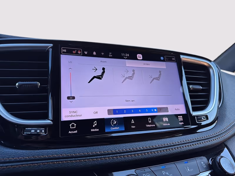 2023 Chrysler Pacifica Hybrid Pinnacle