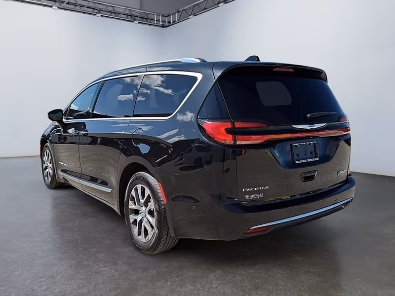 2023 Chrysler Pacifica Hybrid Pinnacle