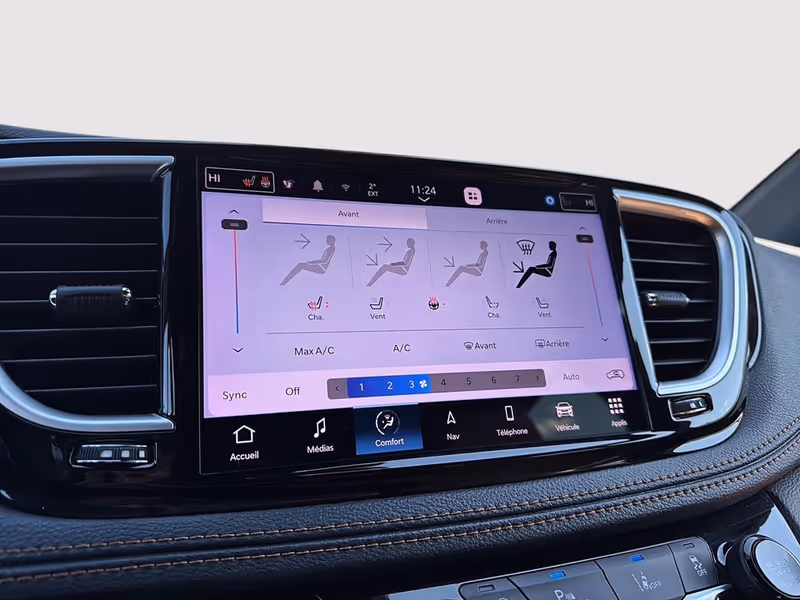 2023 Chrysler Pacifica Hybrid Pinnacle