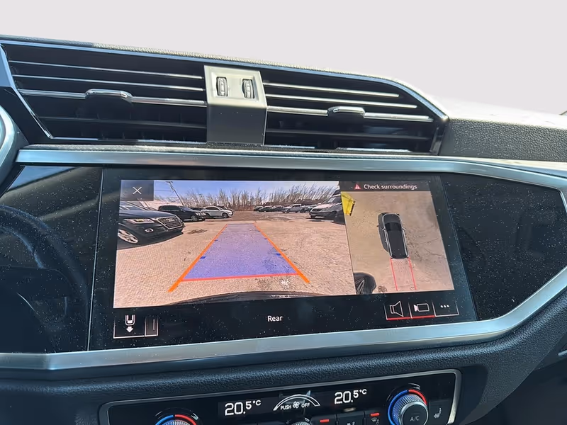 2020 Audi Q3 Technik