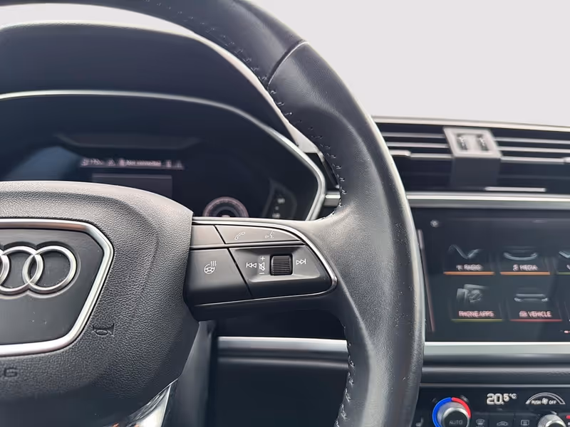 2020 Audi Q3 Technik