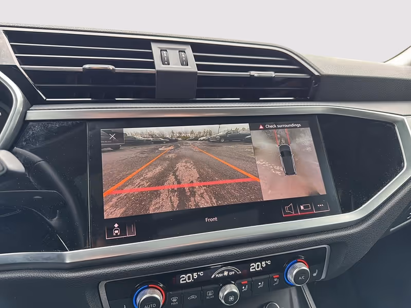2020 Audi Q3 Technik
