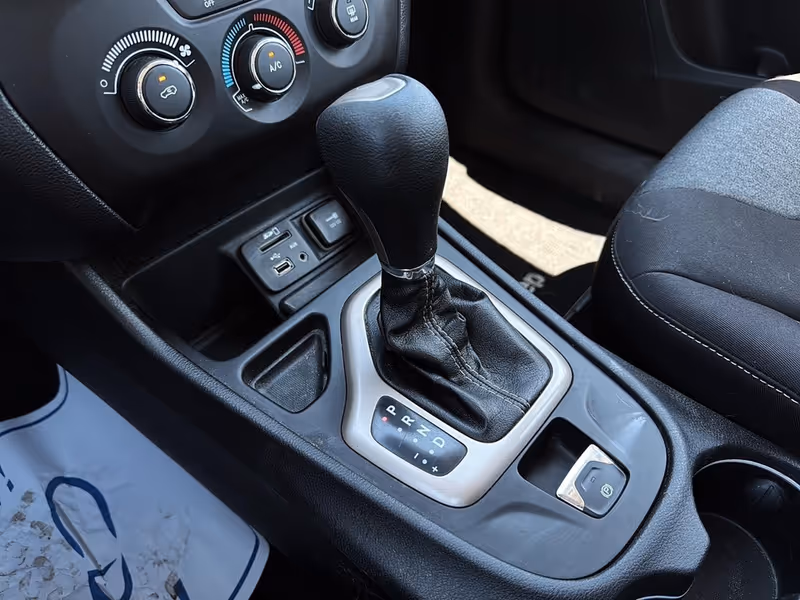 2014 Jeep Cherokee Sport