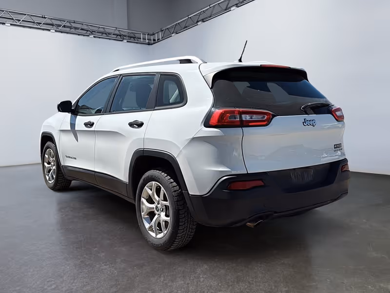 2014 Jeep Cherokee Sport
