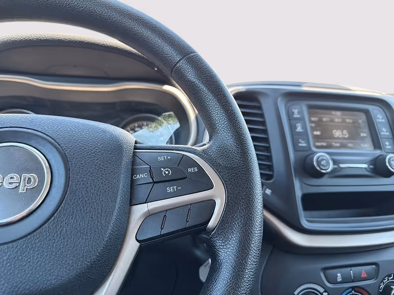2014 Jeep Cherokee Sport