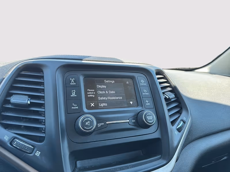 2014 Jeep Cherokee Sport