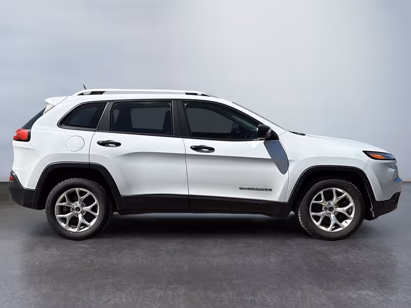 2014 Jeep Cherokee Sport