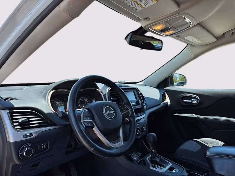 2014 Jeep Cherokee Sport