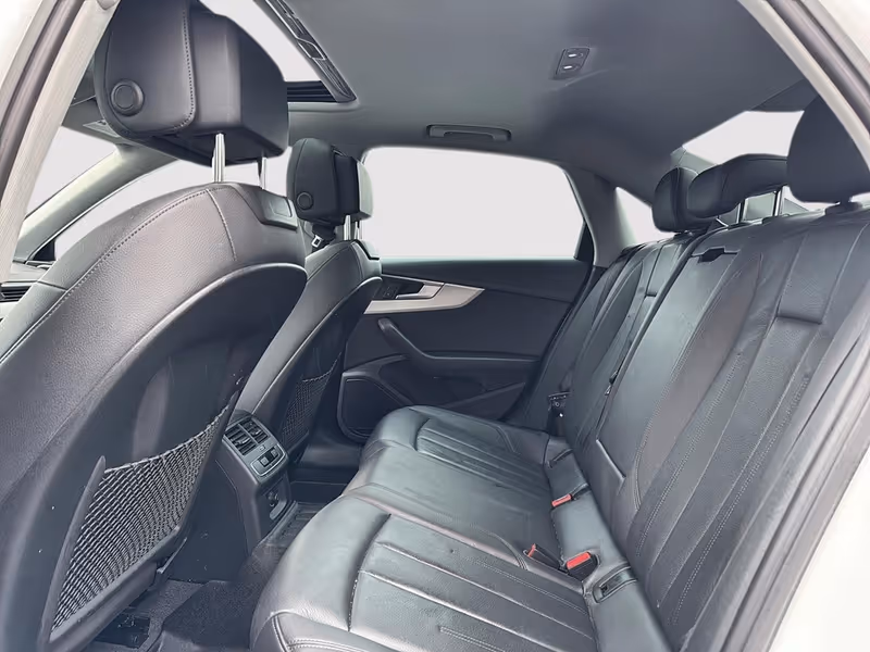 2019 Audi A4 Sedan Komfort