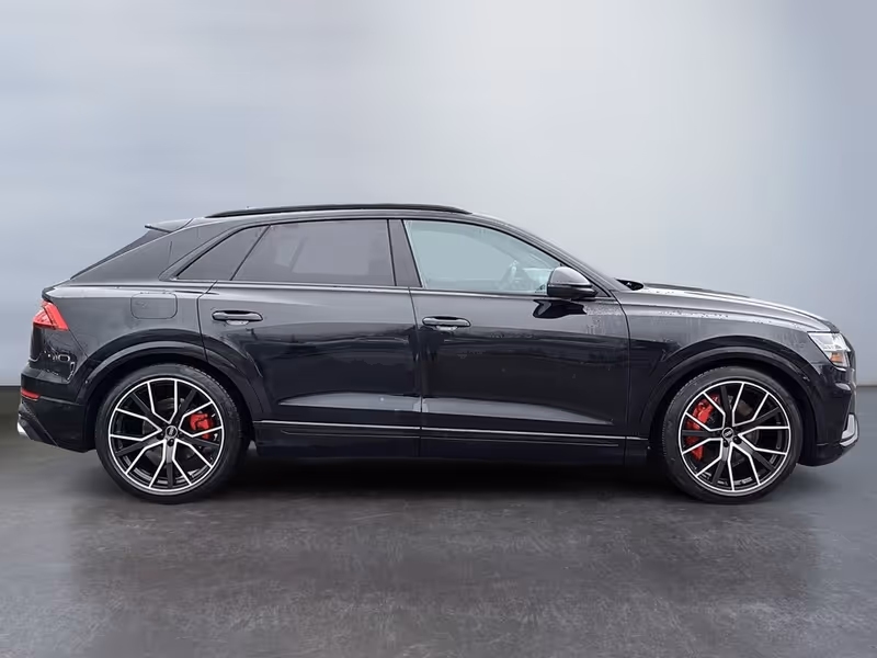 2023 Audi SQ8 Premium Plus