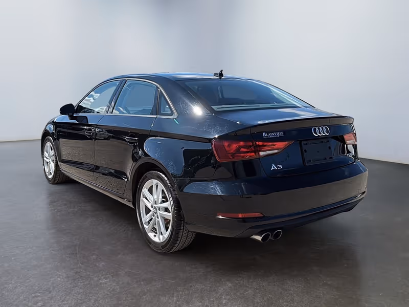 2015 Audi A3 1.8T Komfort