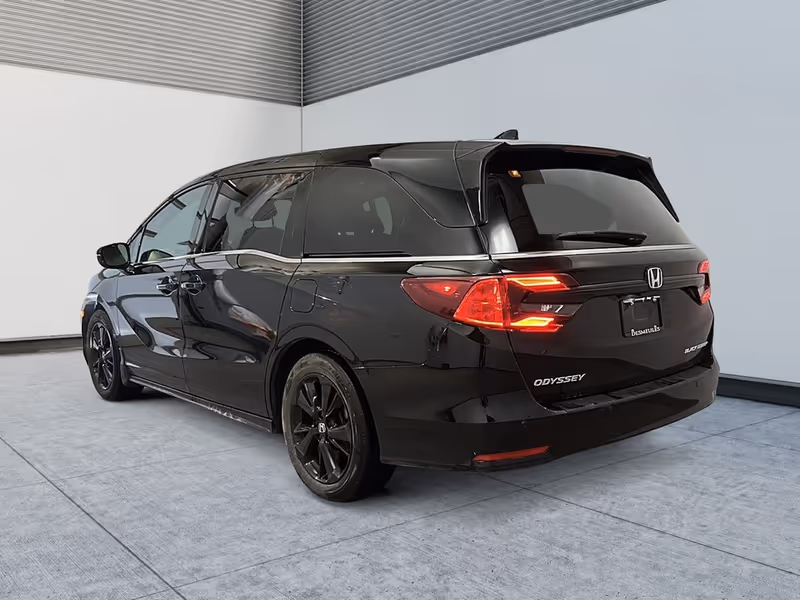 2024 Honda Odyssey Black Edition
