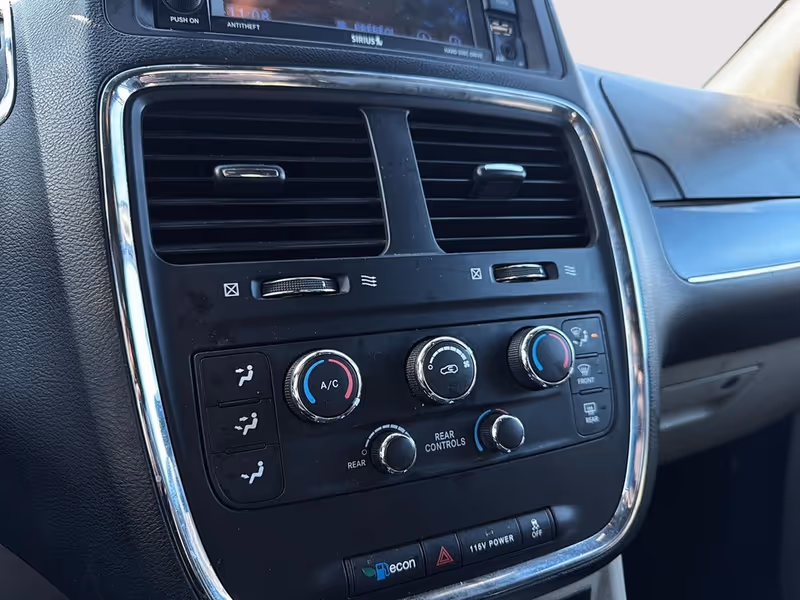 2019 Dodge Grand Caravan SXT Premium Plus