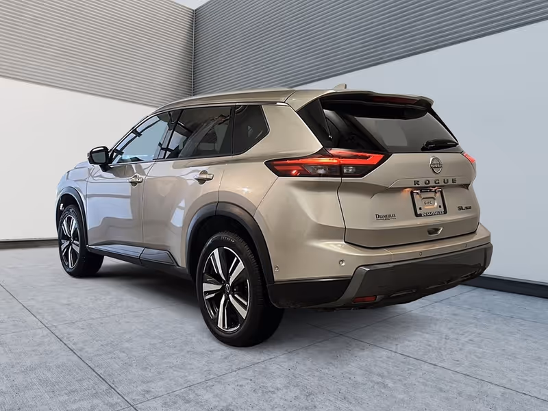 2024 Nissan Rogue SL