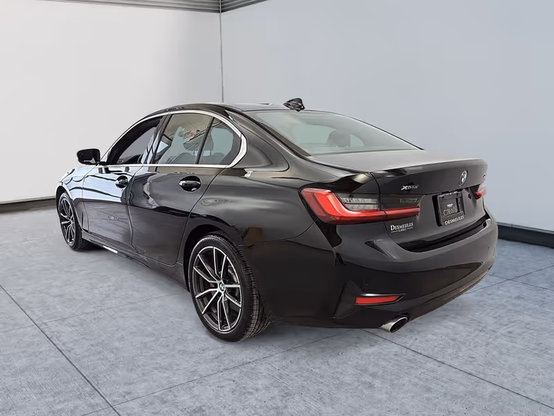 2022 BMW 3 Series 330i xDrive