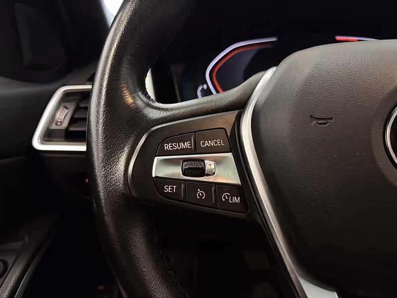 2022 BMW 3 Series 330i xDrive