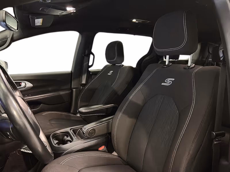 2021 Chrysler Pacifica Touring