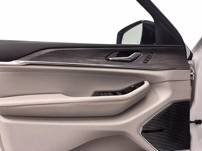 2022 Jeep Grand Cherokee L Overland