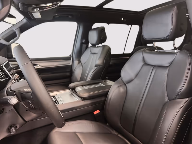 2026 Jeep Grand Wagoneer Limited Reserve