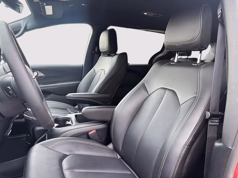 2026 Chrysler Grand Caravan SXT