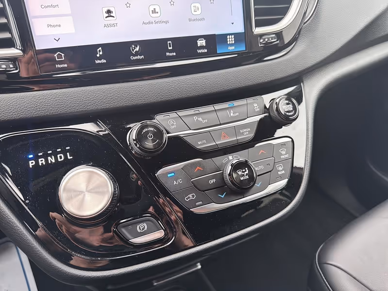 2026 Chrysler Grand Caravan SXT