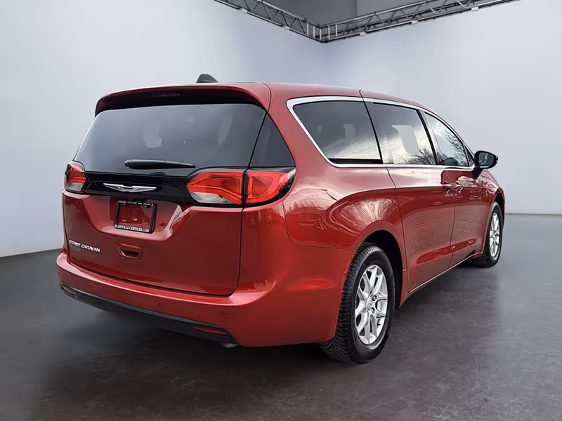 2026 Chrysler Grand Caravan SXT