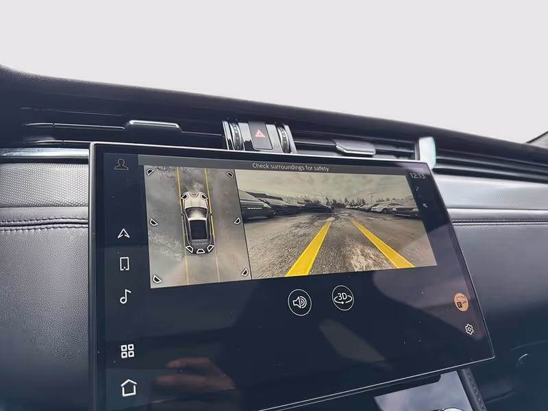 2021 Jaguar F-PACE P550 SVR