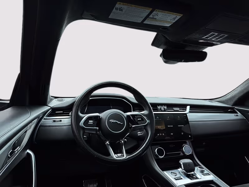 2021 Jaguar F-PACE P550 SVR