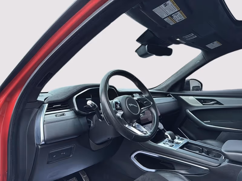2021 Jaguar F-PACE P550 SVR