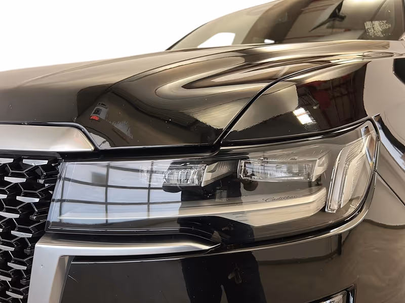 2023 Cadillac Escalade 4WD Luxury