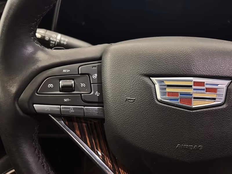 2023 Cadillac Escalade 4WD Luxury