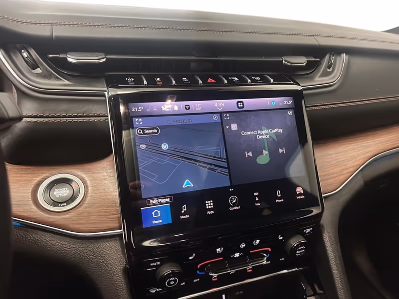 2023 Jeep Grand Cherokee Summit