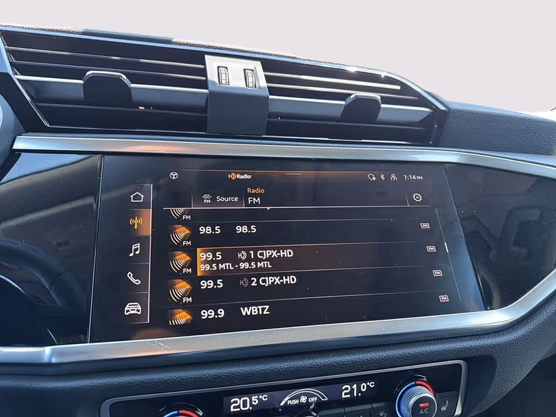 2025 Audi Q3 Premium