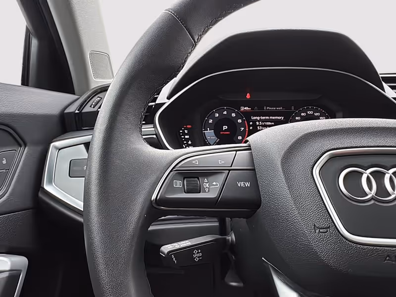 2025 Audi Q3 Premium